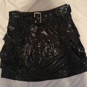 Metallic Cargo Skirt (Black)